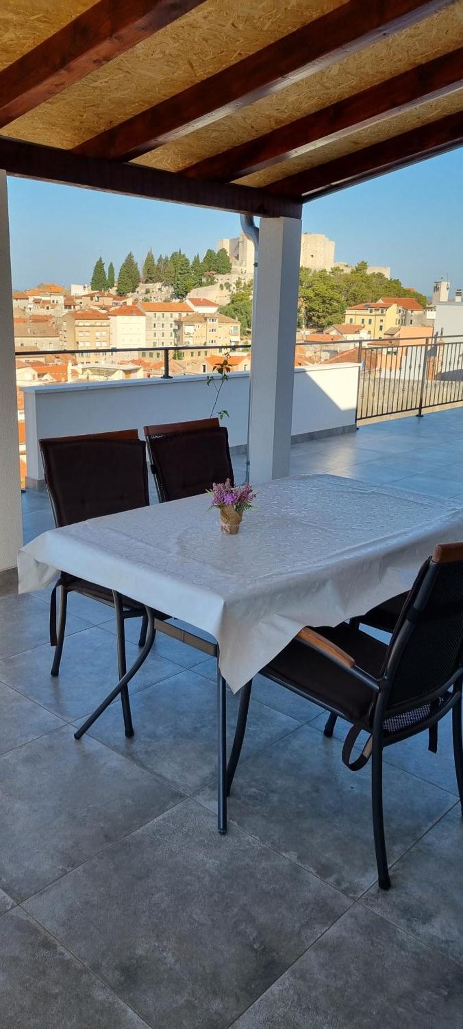 Apartman Bebe In Old Town- With Free Parking 希贝尼克 外观 照片